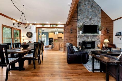 1060 Golden Avenue Dahlonega GA 30533