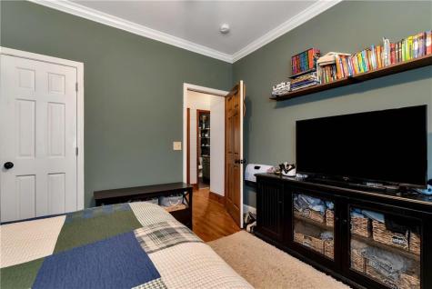 1060 Golden Avenue Dahlonega GA 30533