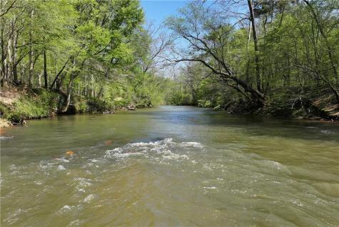 1060 Golden Avenue Dahlonega GA 30533