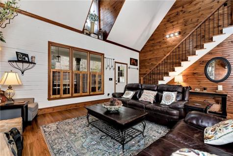 1060 Golden Avenue Dahlonega GA 30533