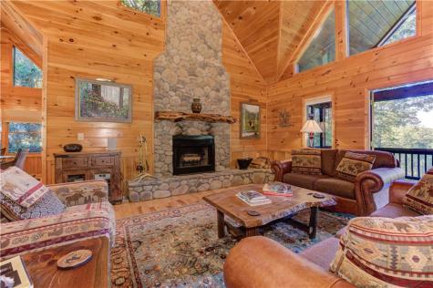 1605 Sunrock Mountain Road Blue Ridge GA 30513