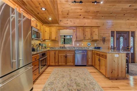 1605 Sunrock Mountain Road Blue Ridge GA 30513