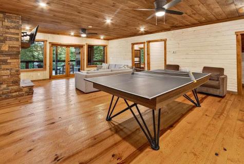 78 Deer Crest Road Blue Ridge GA 30513