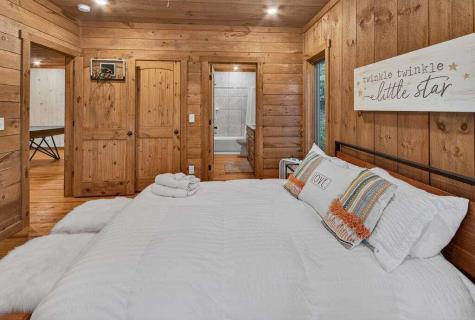 78 Deer Crest Road Blue Ridge GA 30513