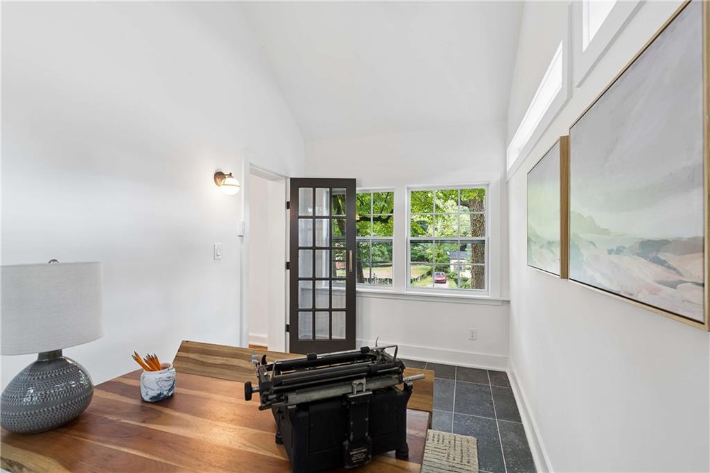 401 Ashburton Avenue SE Atlanta GA 30317