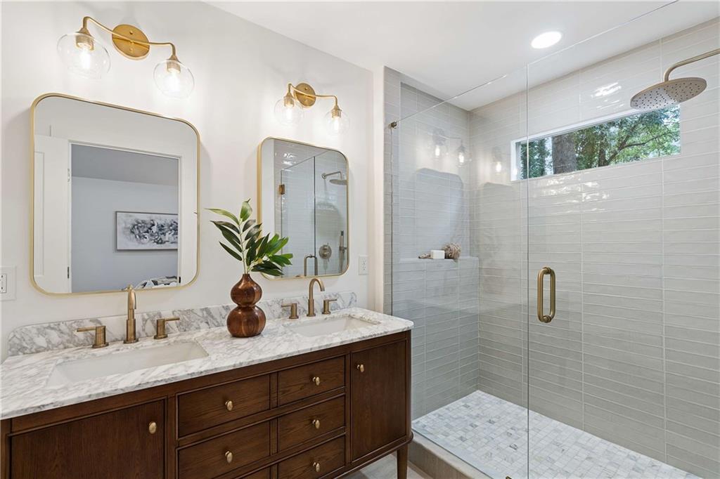 401 Ashburton Avenue SE Atlanta GA 30317