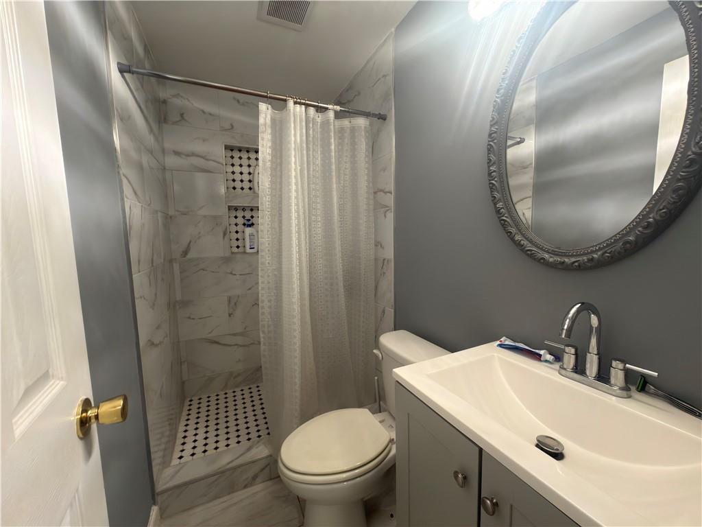 5172 W Scarbrough Trail Stone Mountain GA 30088