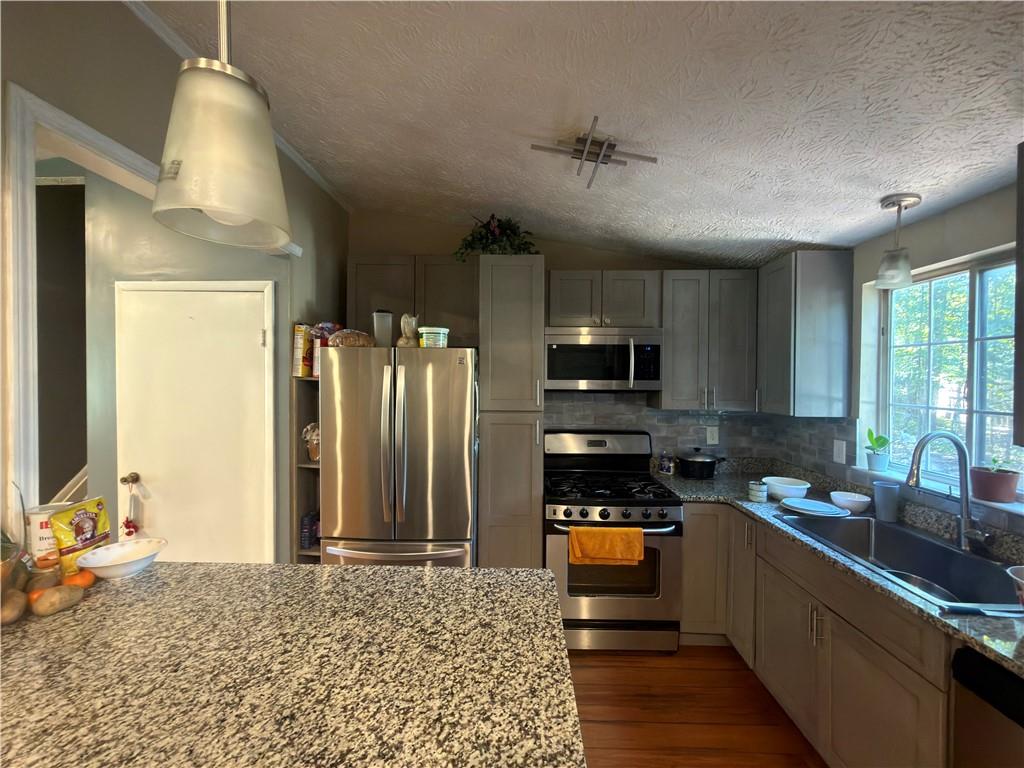 5172 W Scarbrough Trail Stone Mountain GA 30088