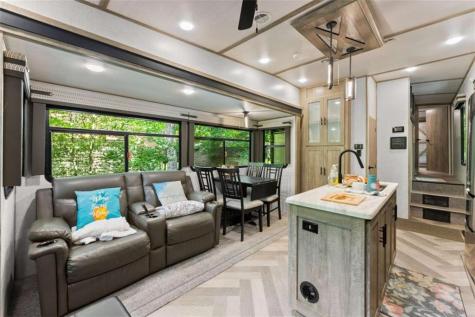 169 Magnificent Way Cleveland GA 30528