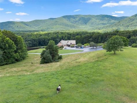 169 Magnificent Way Cleveland GA 30528
