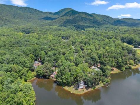 169 Magnificent Way Cleveland GA 30528