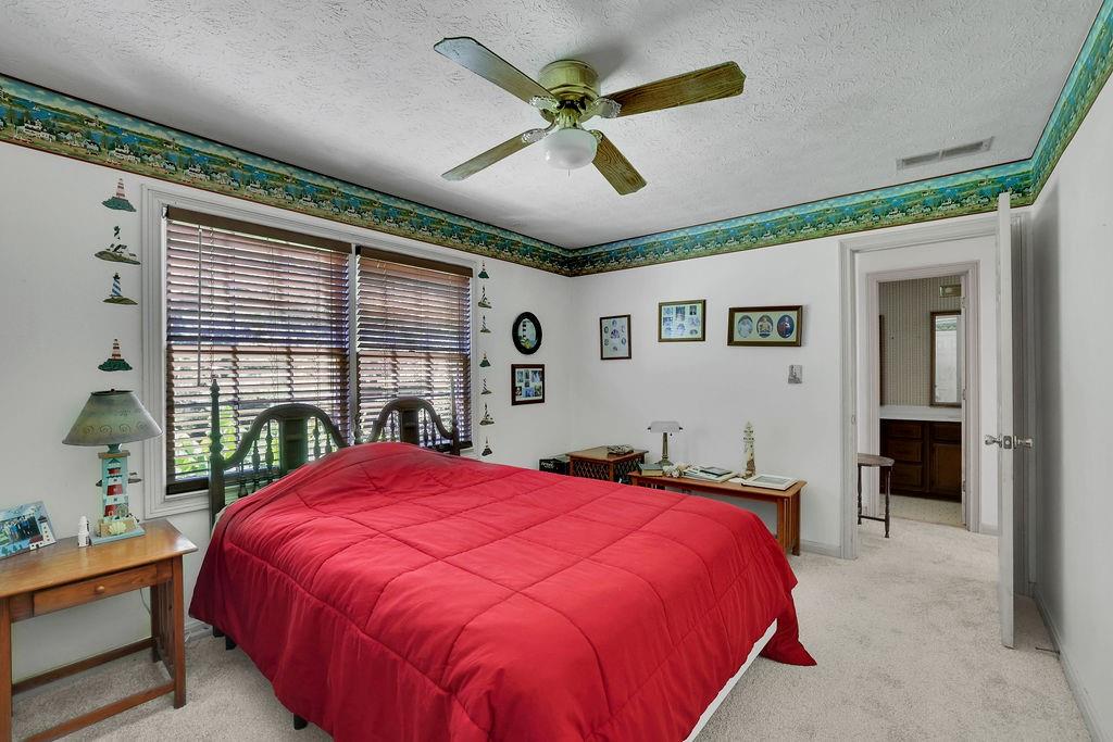 1339 Saint Michaels Court SW Lilburn GA 30047