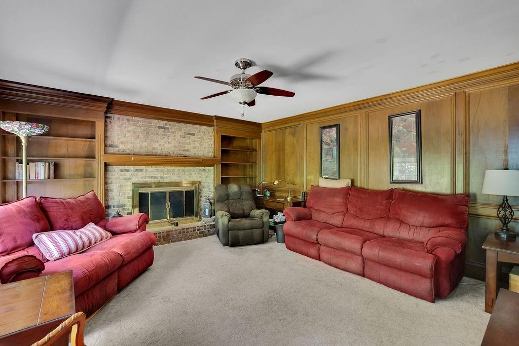 1339 Saint Michaels Court SW Lilburn GA 30047
