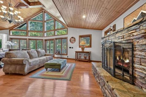 43 Devils Den Road Epworth GA 30541