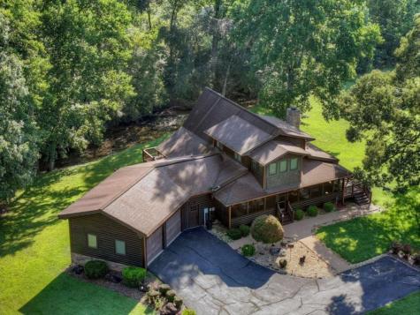 43 Devils Den Road Epworth GA 30541