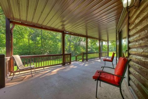43 Devils Den Road Epworth GA 30541