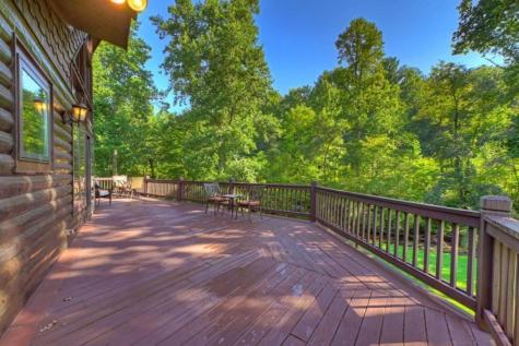 43 Devils Den Road Epworth GA 30541