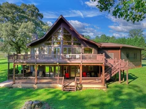 43 Devils Den Road Epworth GA 30541