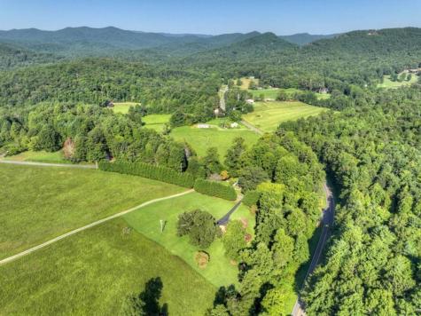 43 Devils Den Road Epworth GA 30541