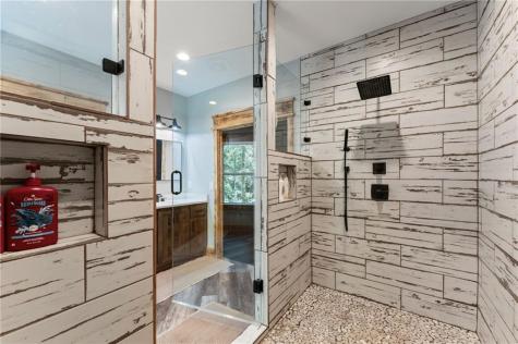 650 Old Steele Hollow Dahlonega GA 30533