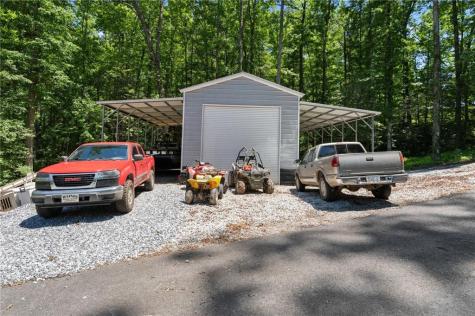 650 Old Steele Hollow Dahlonega GA 30533