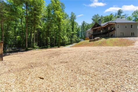 650 Old Steele Hollow Dahlonega GA 30533