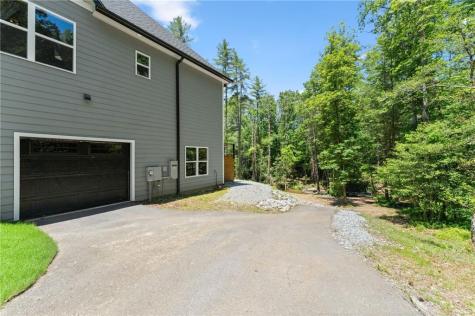 650 Old Steele Hollow Dahlonega GA 30533