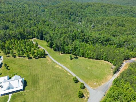 650 Old Steele Hollow Dahlonega GA 30533