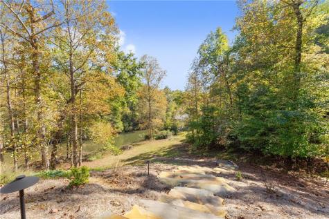 452 River Forest Run Cleveland GA 30528