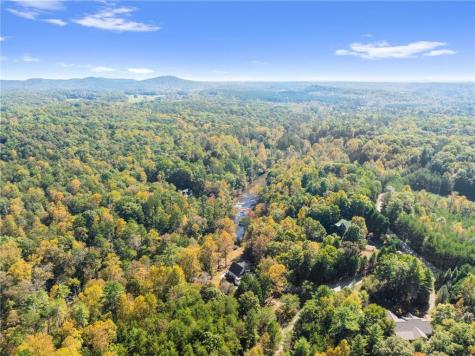 452 River Forest Run Cleveland GA 30528