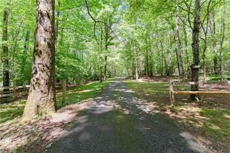 1088 Little Hawk Road Sautee Nacoochee GA 30571