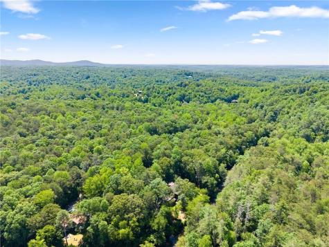 1088 Little Hawk Road Sautee Nacoochee GA 30571
