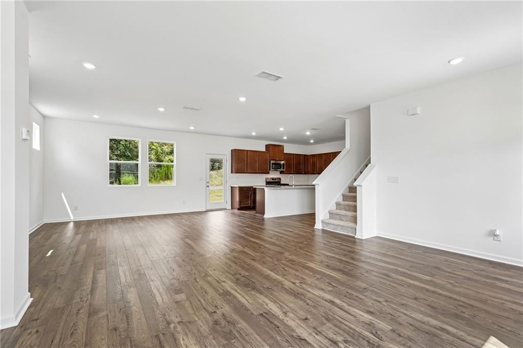 225 Groveton Court Euharlee GA 30145