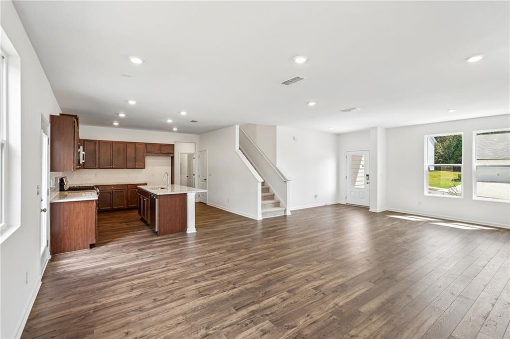 225 Groveton Court Euharlee GA 30145
