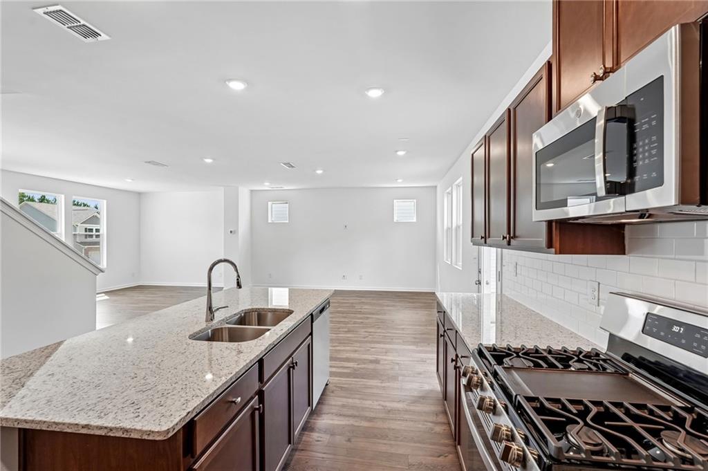 225 Groveton Court Euharlee GA 30145