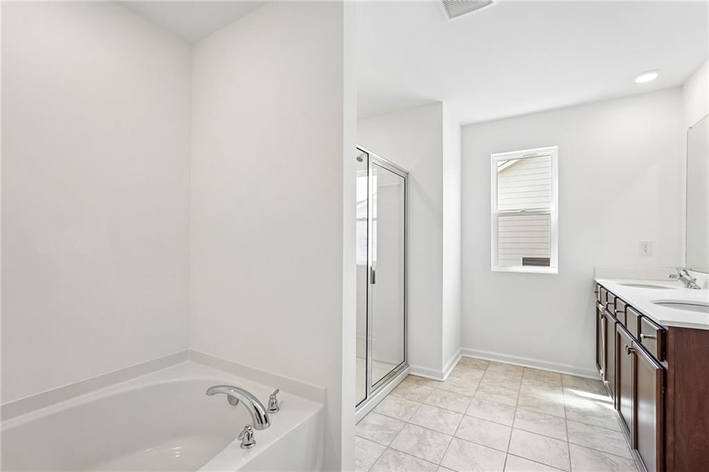 225 Groveton Court Euharlee GA 30145