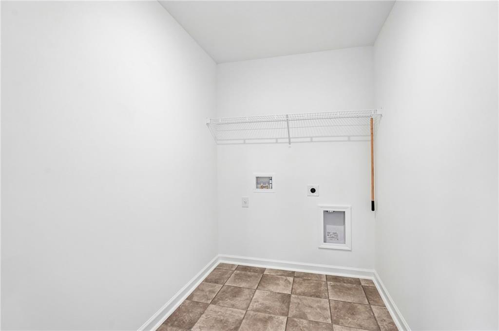 225 Groveton Court Euharlee GA 30145