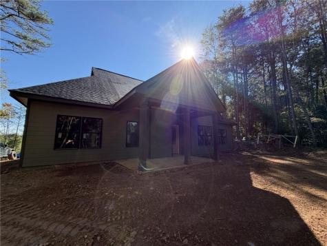 8725 Highway 136 W Talking Rock GA 30175