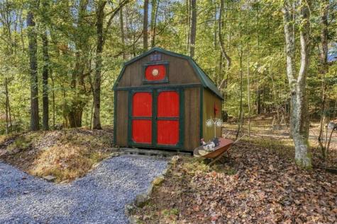 44 Hamlet Court Ellijay GA 30540