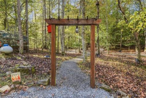 44 Hamlet Court Ellijay GA 30540
