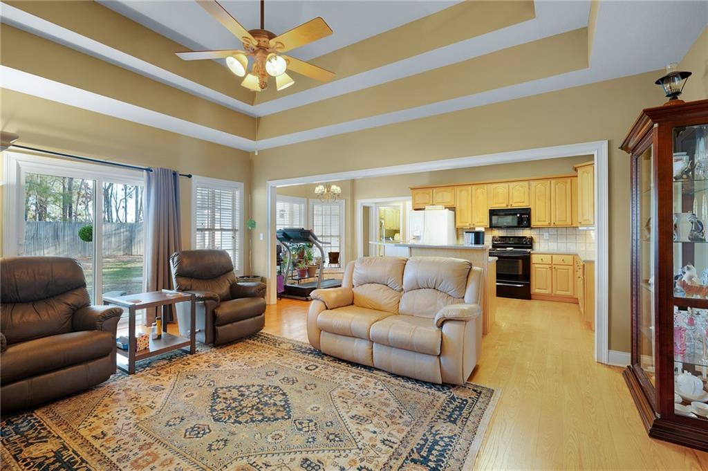 13 Golden Eagle Drive Adairsville GA 30103