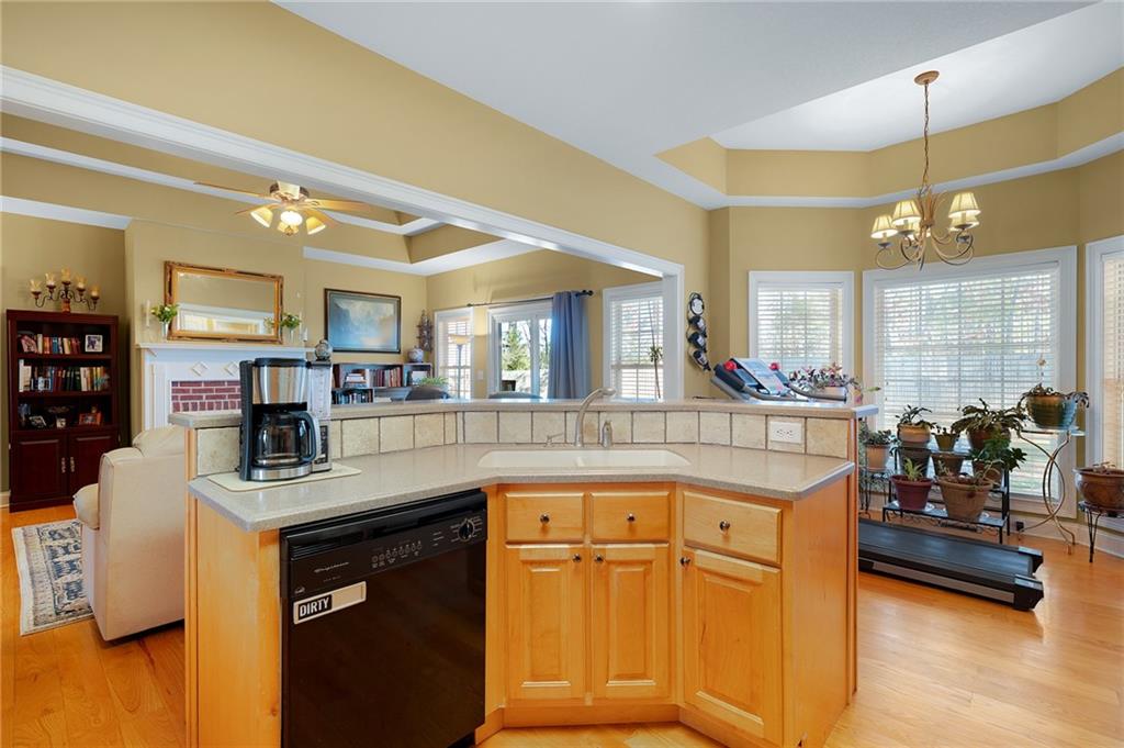 13 Golden Eagle Drive Adairsville GA 30103