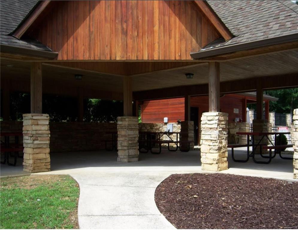 13 Golden Eagle Drive Adairsville GA 30103