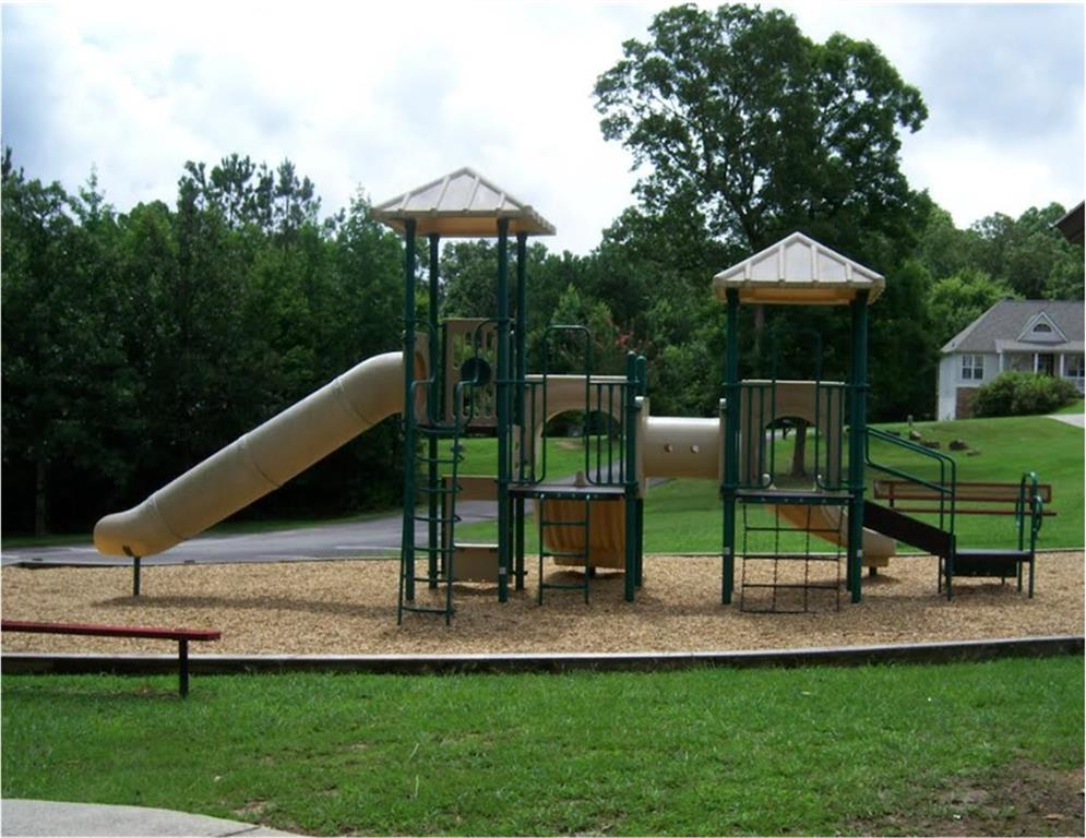 13 Golden Eagle Drive Adairsville GA 30103