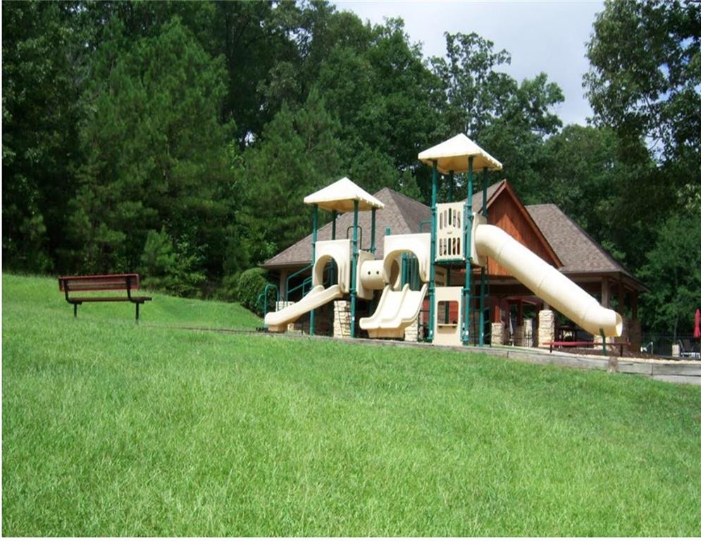 13 Golden Eagle Drive Adairsville GA 30103