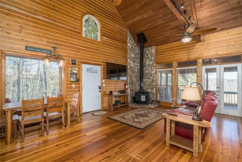 517 Ridge Road Blue Ridge GA 30513