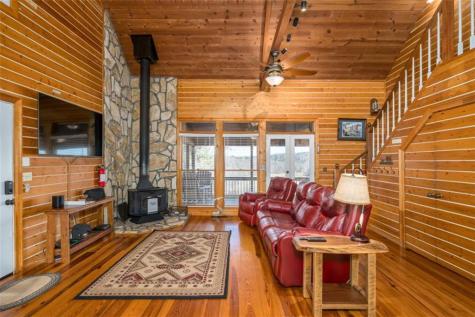 517 Ridge Road Blue Ridge GA 30513