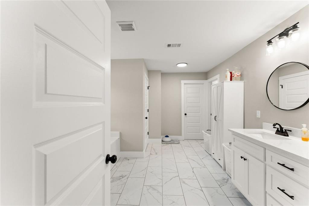 272 Cherry Street Cornelia GA 30531