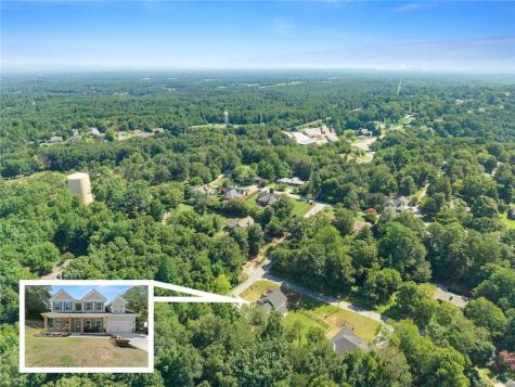 272 Cherry Street Cornelia GA 30531