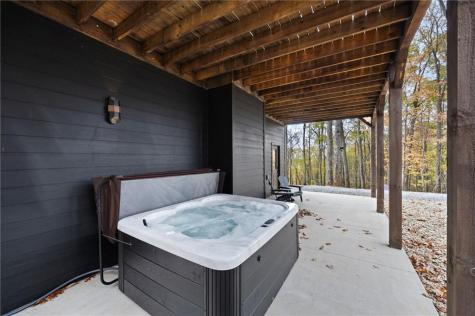 1250 Lost Forest Road Ellijay GA 30536